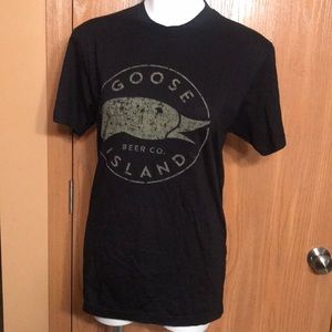 Goose island black t-shirt
